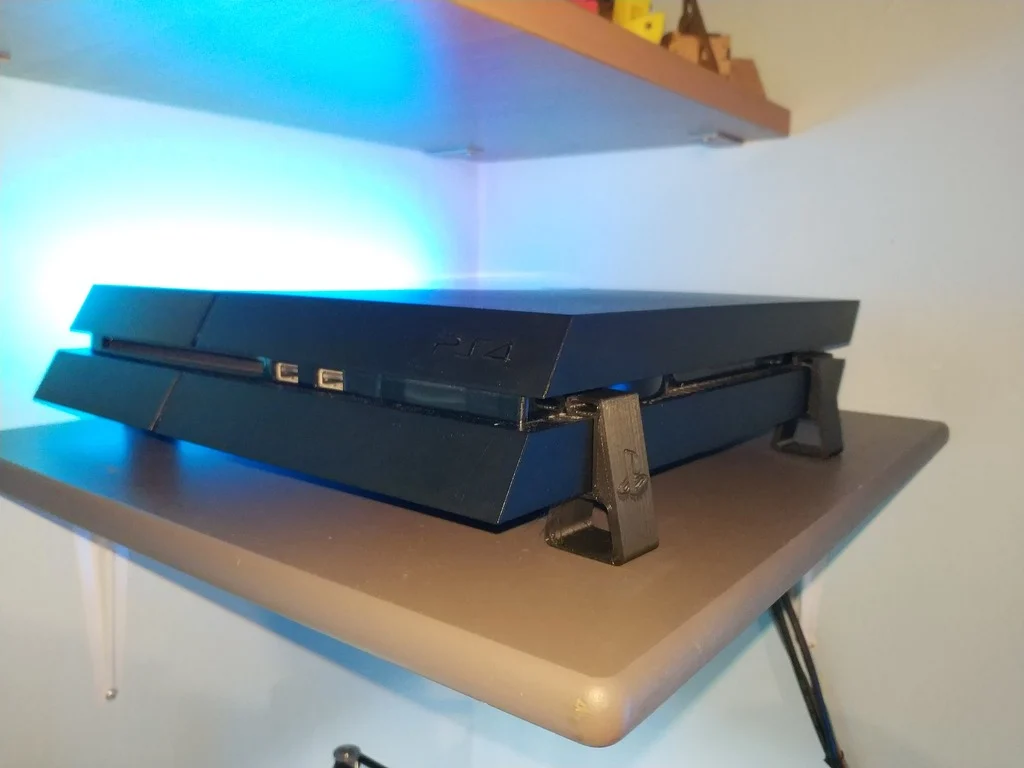 Imagen Frontal Ps4 con Soportes